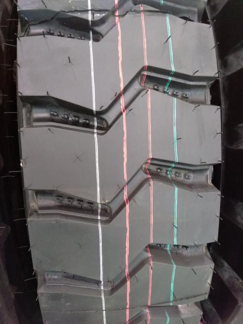 建新輪胎